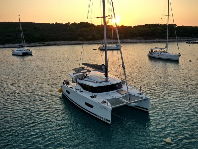 Charteryacht Lucia 40 Lucias Dream in Kroatien 2